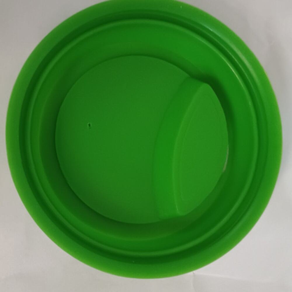 Green M&M Ceramic Mug & To-Go Coffee Cup Set w/ Lid | Tea Drinkware Collectible - Picture 9 of 10